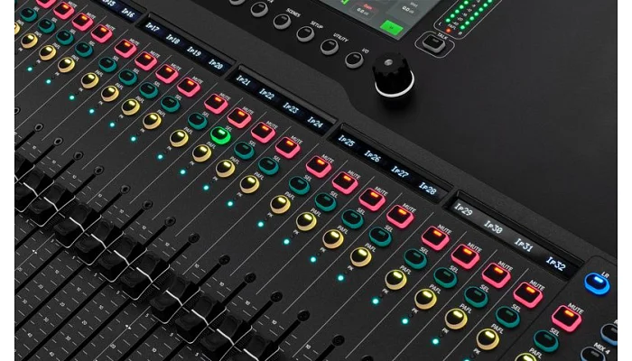 Цифровий мікшерний пульт Allen & Heath Qu-7D, фото № 10