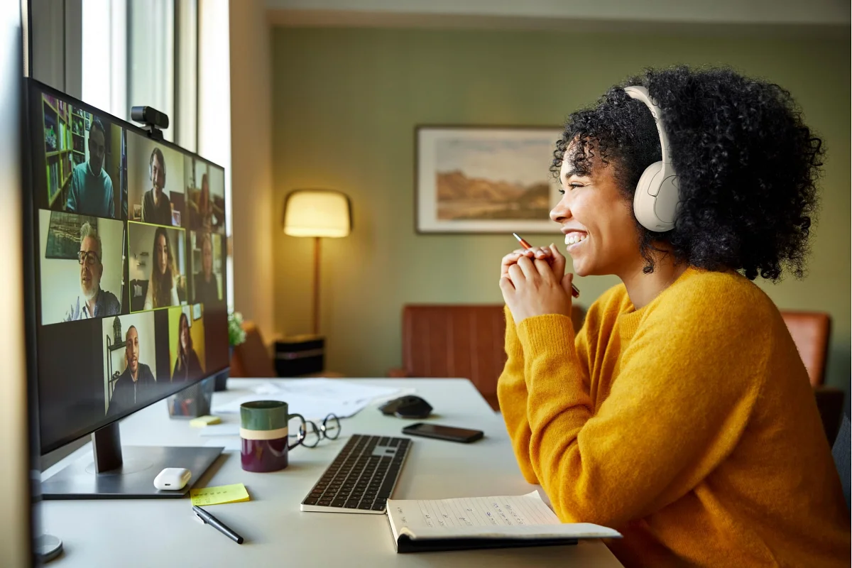 Belkin Soundform Isolate посадка на голові