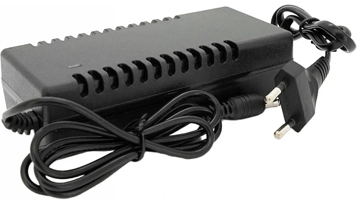 Зарядний пристрій для акумуляторів Voltronic LiFePO4 18.25V, 5S, 3A (штекер 5.5*2.5мм), з індикацією, фото № 2