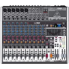 Микшерный пульт Behringer Xenyx X1832USB