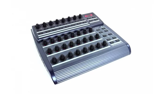 MIDI контроллер Behringer BCR2000 B-Control Rotary, фото № 3