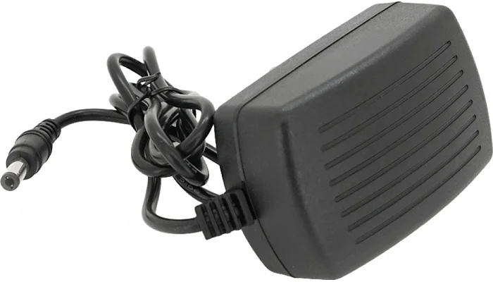 Імпульсний адаптер живлення Voltronic YM-1020 10 В/2 А (20 Вт), штекер 5,5/2,5, фото № 2