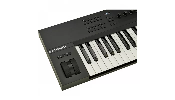 MIDI-клавиатура Native Instruments Komplete Kontrol A49, фото № 4