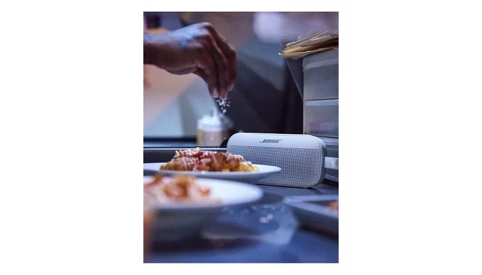 Портативна акустична система Bose Soundlink Flex Bluetooth Speaker, White Smoke, фото № 3