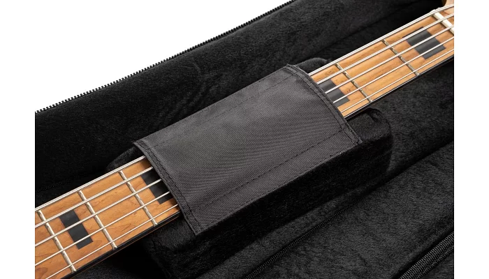 Чехол для бас-гитары CORT CPEB100 Premium Soft-Side Bag Bass Guitar, фото № 8