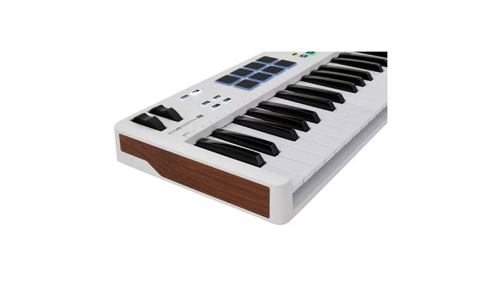 MIDI-клавиатура Arturia KeyLab Essential 61mk3 White + Arturia Pigments, фото № 8