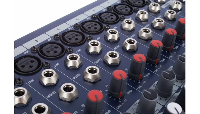 Аналоговый микшерный пульт SOUNDCRAFT EFX8 UK, фото № 5
