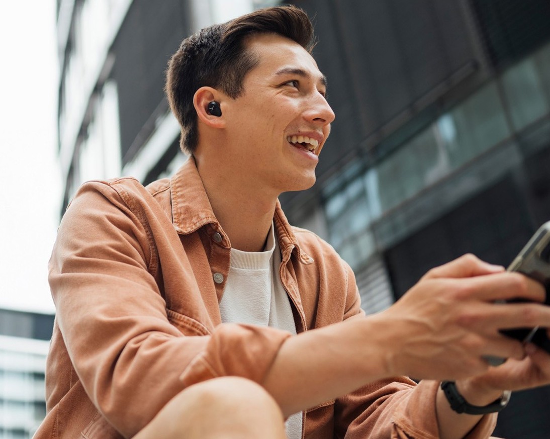 Беспроводные вакуумные TWS наушники Beyerdynamic Amiron 300 TWS Cream