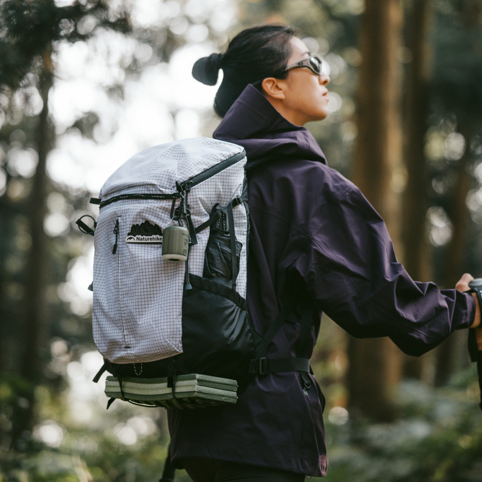 Туристический рюкзак Naturehike Helium CNK2300BB017, 25 л (белый)