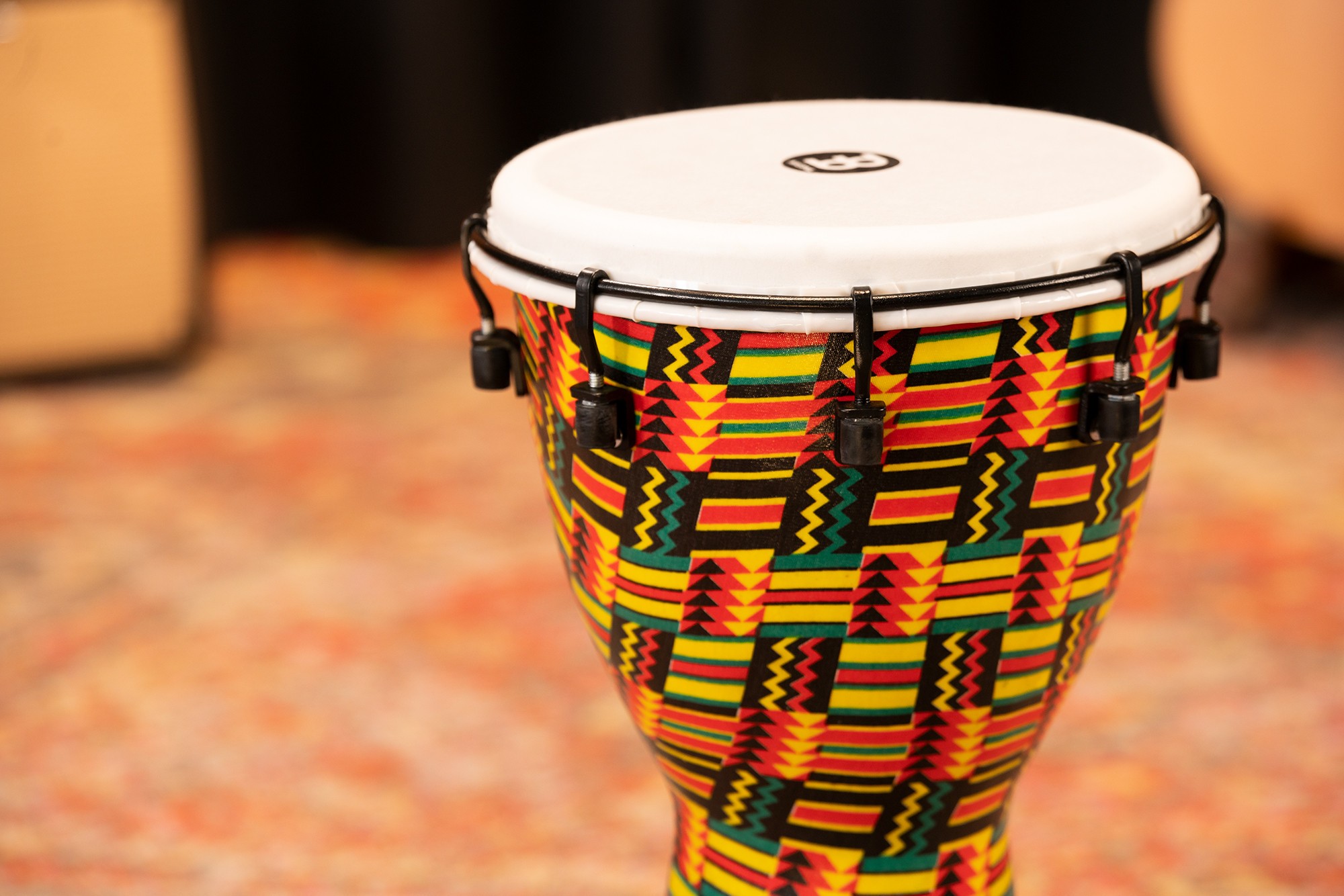Джембе Meinl Alpine Synthetic ADJ10-SI (10”) Simbra