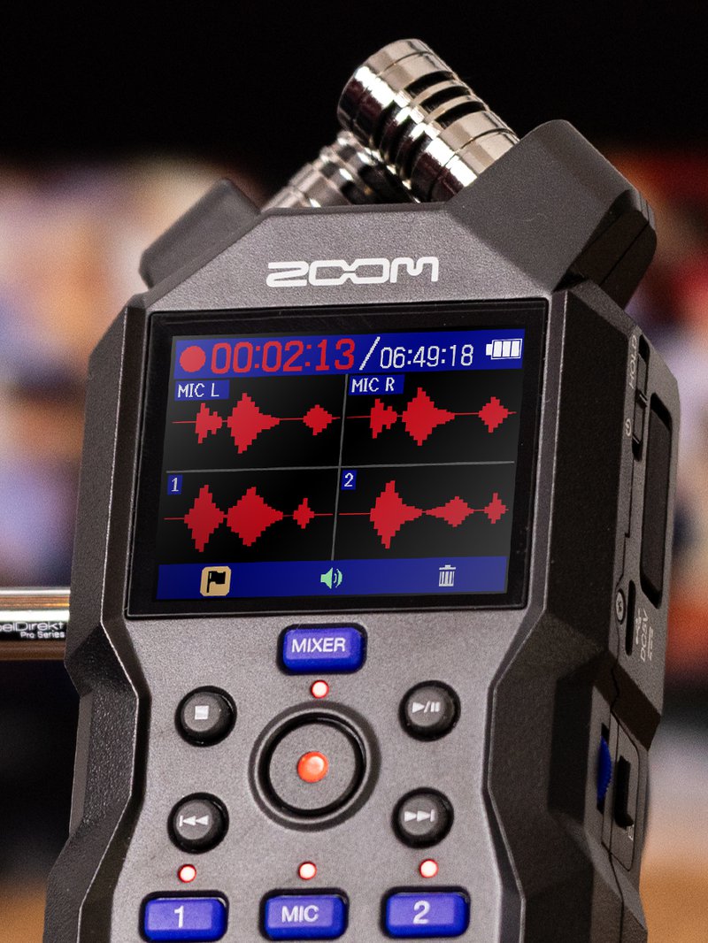 Портативний рекордер Zoom H4essential
